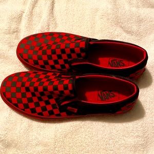 Men’s red checkered Vans size 11.5
